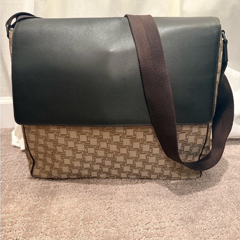 Dunhill D-Eight Messenger Bag - Unused with Cards